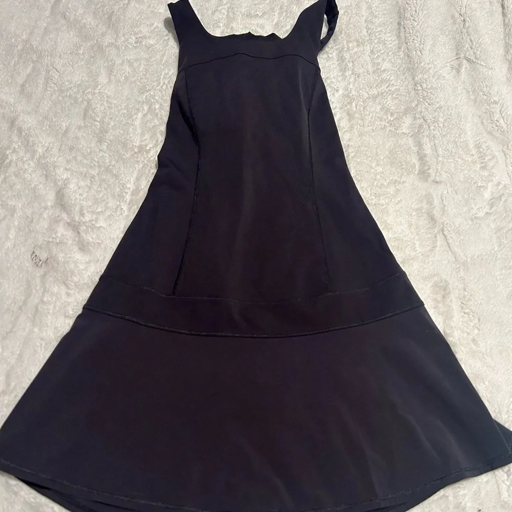 Lululemon Hot Hitter dress size 4 - Picture 3 of 4